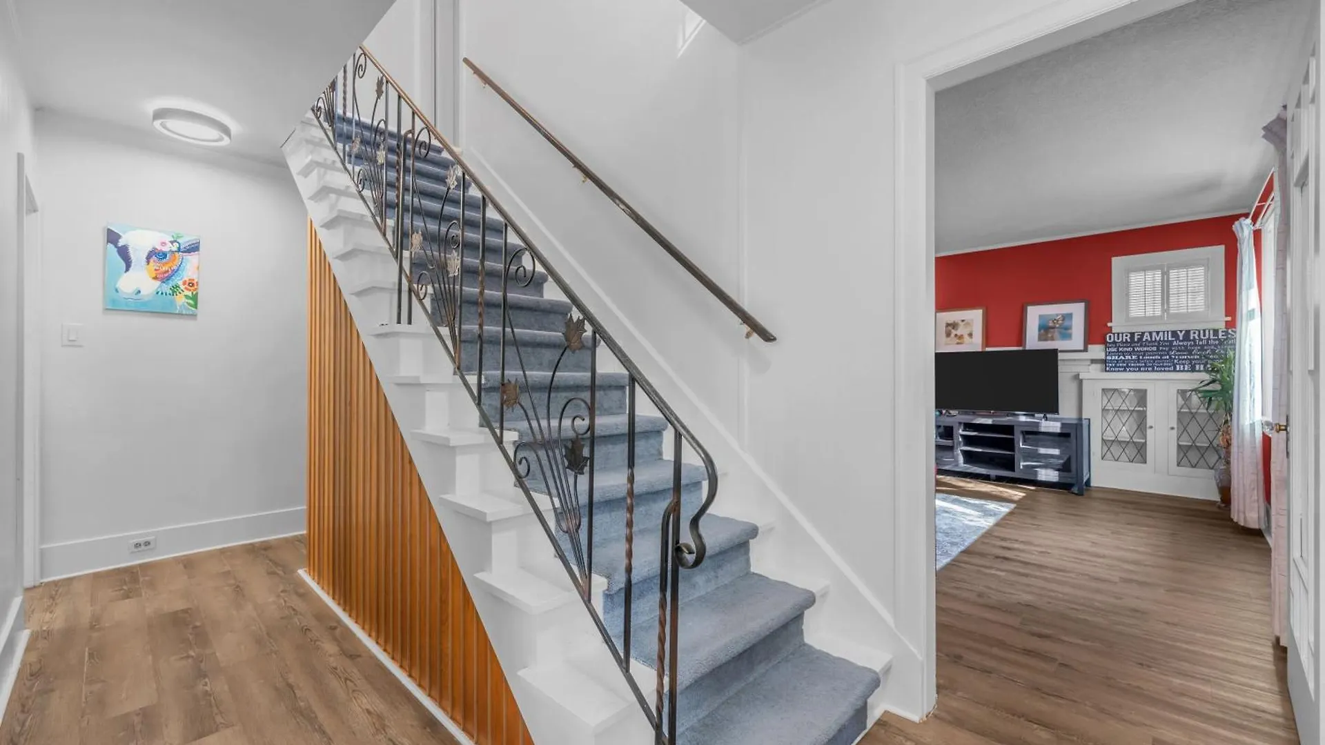 Cozy Four Bedroom House In Vancouver West 0*,